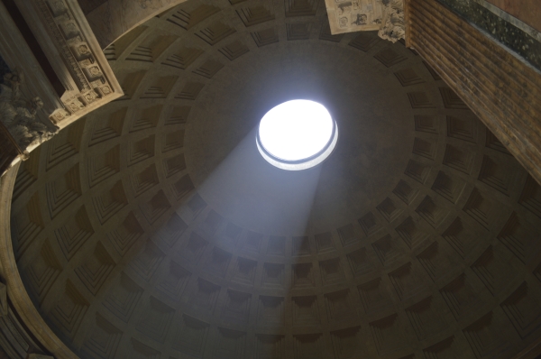 The incredible oculus of the Pantheon